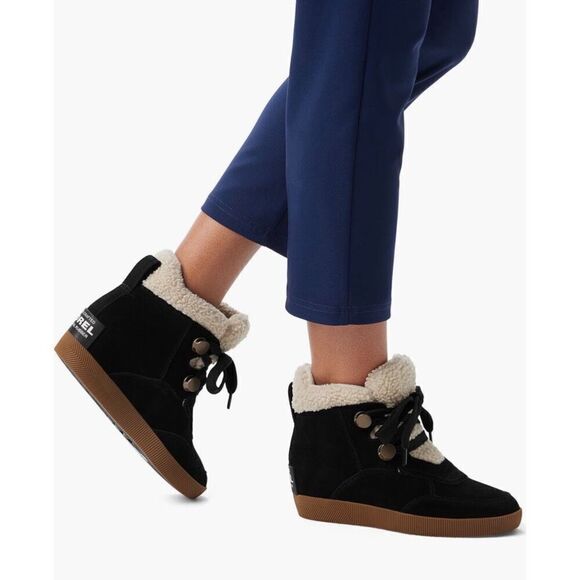 Sorel | Out N About Faux Shearling Booties - Picture 2 of 8